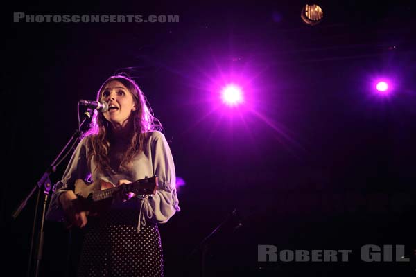 AMELIA COBURN - 2018-09-22 - PARIS - Point Ephemere - 
